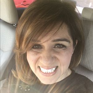 Meet your Posher, Monica